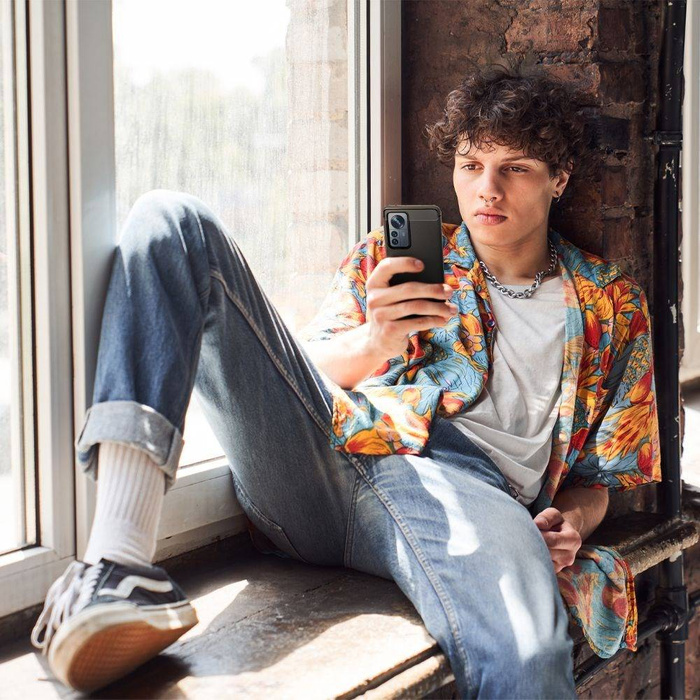 Spigen RUGGED ARMOR XIAOMI 12 PRO MATTE BLACK