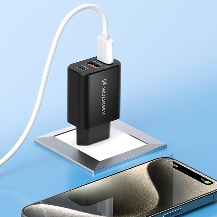 Ładowarka sieciowa Wozinsky CWCUCB 30W USB-C / 2 x USB-A - czarny