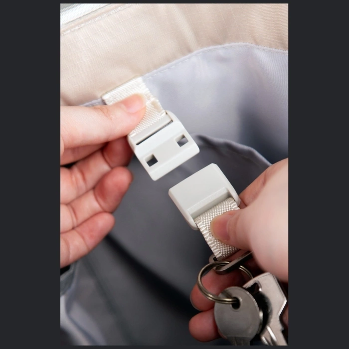 Torba UNIQ Arden Tote 16L Czarny