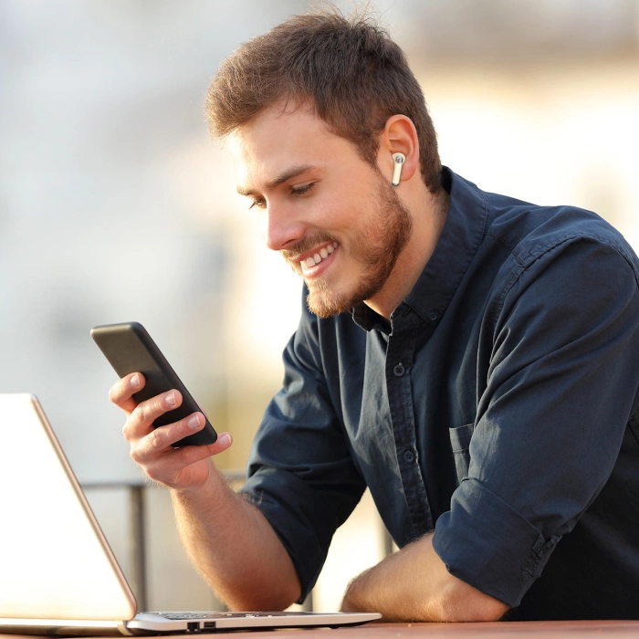 Słuchawki TWS Tronsmart Sounfii R4 (białe)