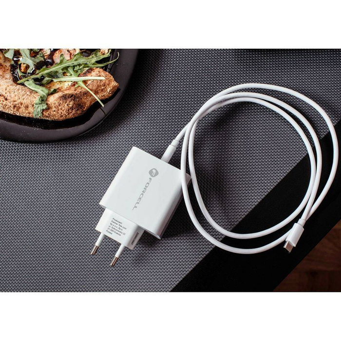 Ładowarka sieciowa do telefonu Forcell F-Energy USB C QC4.0 PD 3A 45W TFK-TC-45WPD biała