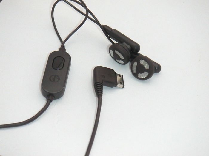 Oryginalny Zestaw Słuchawkowy SAMSUNG Giorgio Armani P520