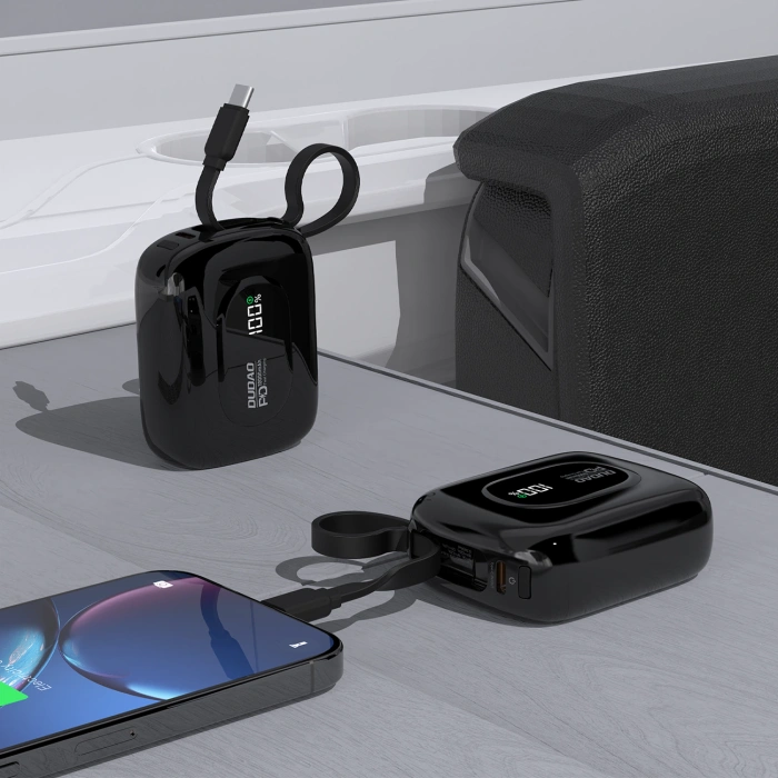 Powerbank Dudao K32 22,5W 10000 mAh z wbudowanym kablem USB-C/Lightning - czarny