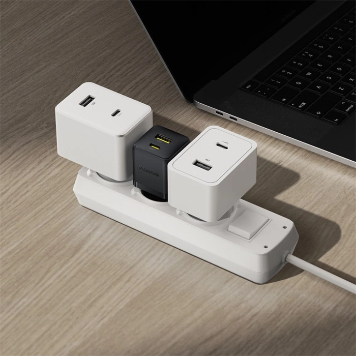 Ładowarka sieciowa Baseus Palm 30W USB-C USB-A - czarna