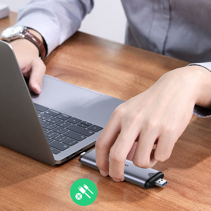 Ugreen kieszeń obudowa dysku M.2 M-Key (USB-C / USB-A 10Gb/s) szary (CM353)