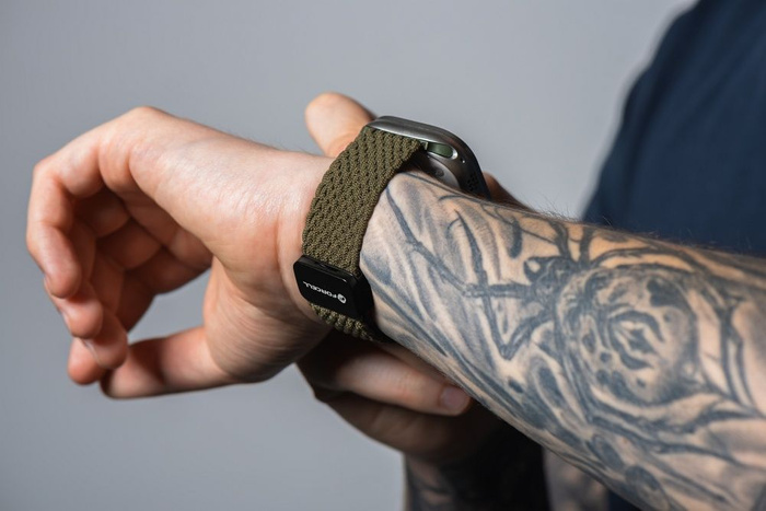 FORCELL F-DESIGN FA02 pasek magnetyczny nylonowy do APPLE Watch 38 / 40 / 41 mm ciemny oliwkowy