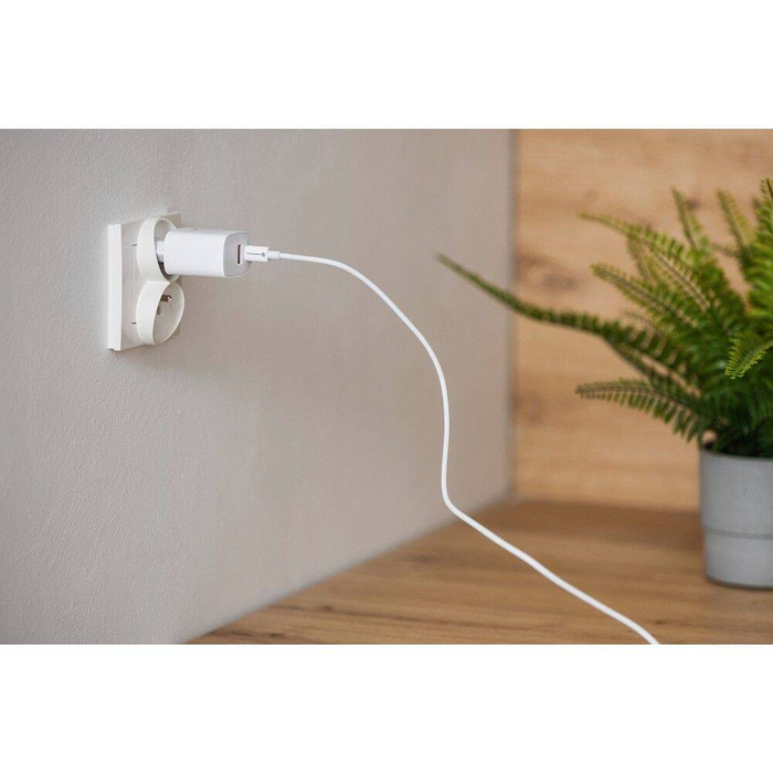 Ładowarka sieciowa do telefonu Forcell F-Energy USB C + USB A QC4.0 PD 3A 30W TFK-TC-30WPD biała