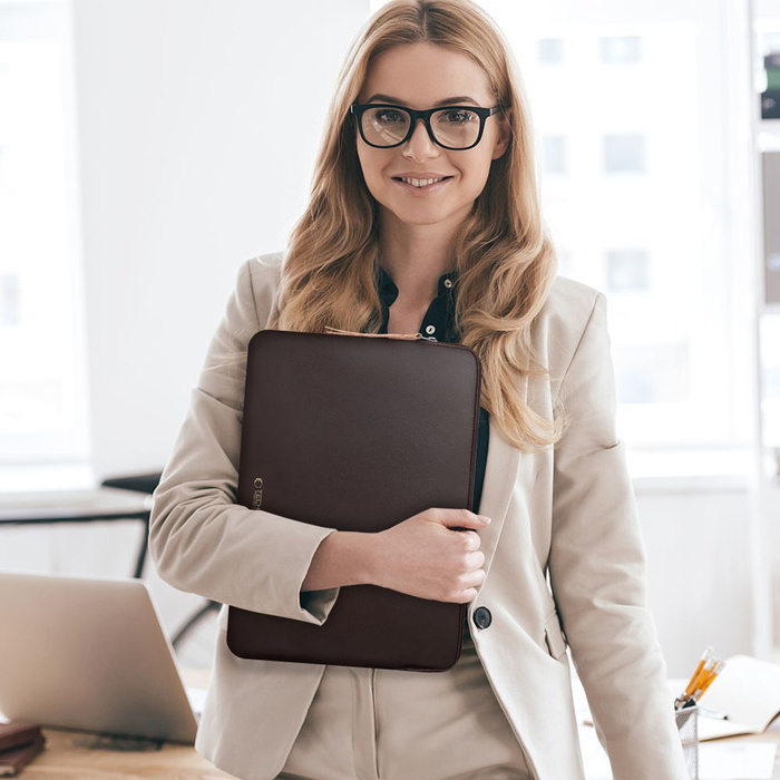 ETUI NA LAPTOPA 15-16 TECH-PROTECT FLEECE BRĄZOWE