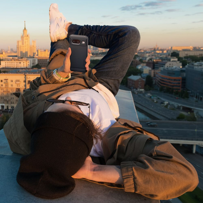 Etui Spigen Rugged Armor Google Pixel 8 Matte Black Case