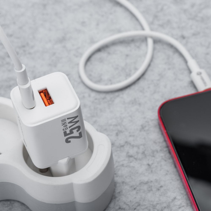 Ładowarka sieciowa do telefonu Forcell F-Energy Mini GaN III USB C + USB A QC4.0 PD 25W VT-25B biała 0INT