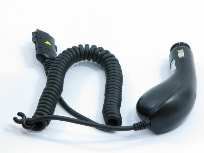 ŁADOWARKA Samochodowa SAMSUNG D500 D600 E700 X680 