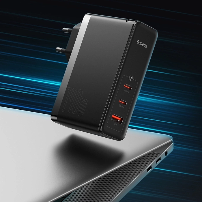 Ładowarka sieciowa Baseus GaN5 Pro 2xUSB-C + USB, 140W (czarna)