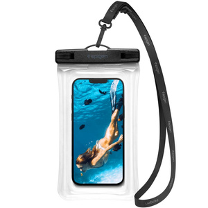 Etui Spigen A610 Universal Waterproof Float Case Crystal Clear