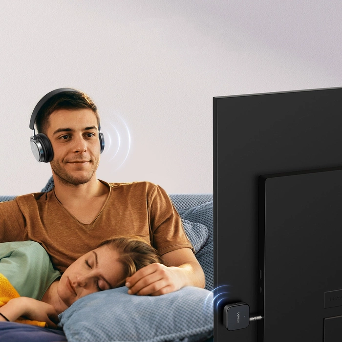 Adapter / odbiornik / nadajnik Bluetooth 5.2 Ugreen CM667, USB-C, 300mAh (szary)