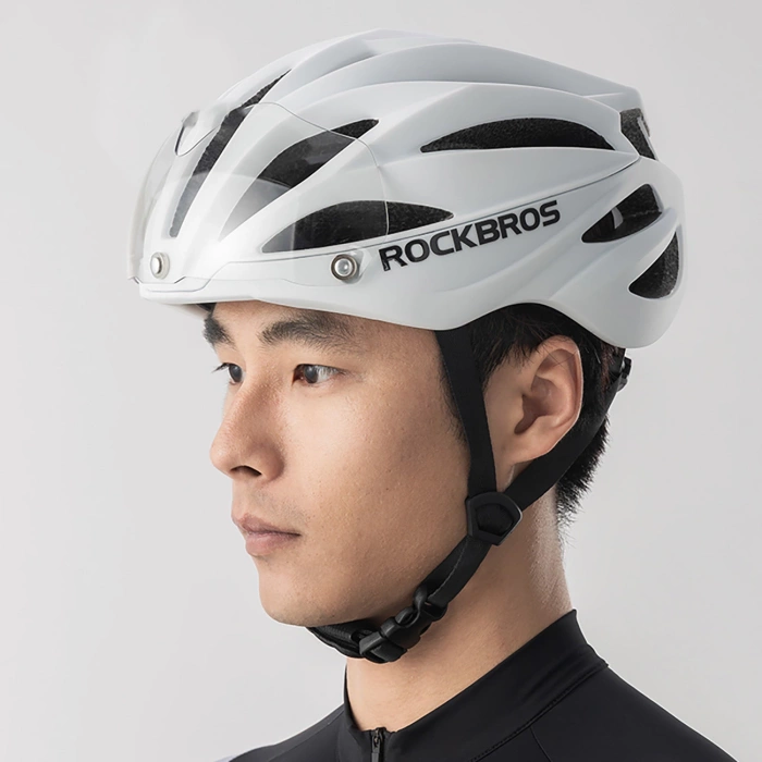 Kask rowerowy Rockbros z szybką, odpinane okulary z ochroną UV, unisex, błyszczący - biały