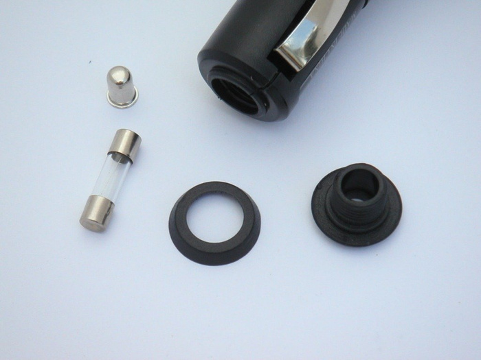 ŁADOWARKA Samochodowa Do Nawigacji Mini USB GPS