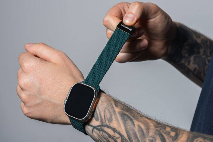 FORCELL F-DESIGN FA02 pasek magnetyczny nylonowy do APPLE Watch 42 / 44 / 45 / 49 mm ciemny zielony