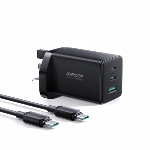 Ładowarka sieciowa Joyroom JR-TCG01 Ultra GaN 65W 2 x USB-C + 1 x USB-A (wtyczka UK) z kablem USB-C 100W 1,2m - czarna