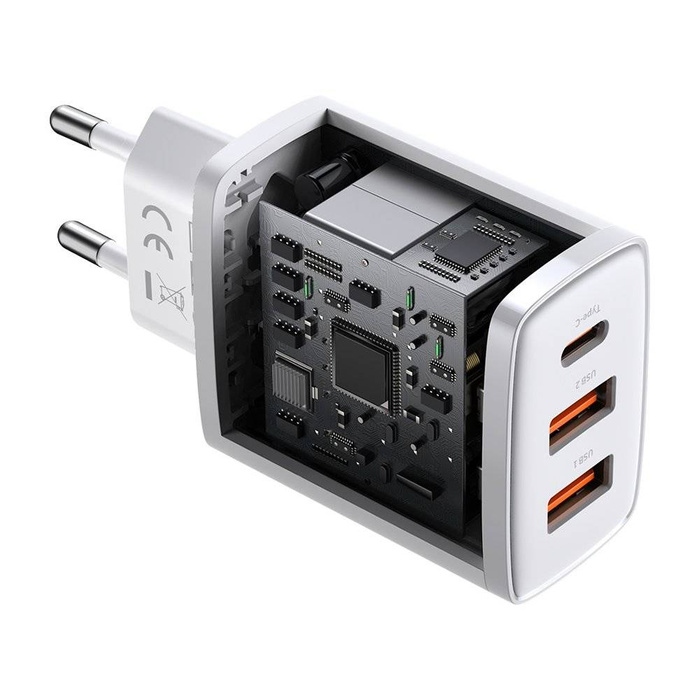 [PO ZWROCIE] Baseus Compact szybka ładowarka sieciowa 2x USB / USB Typ C 30W 3A Power Delivery Quick Charge biały (CCXJ-E02)