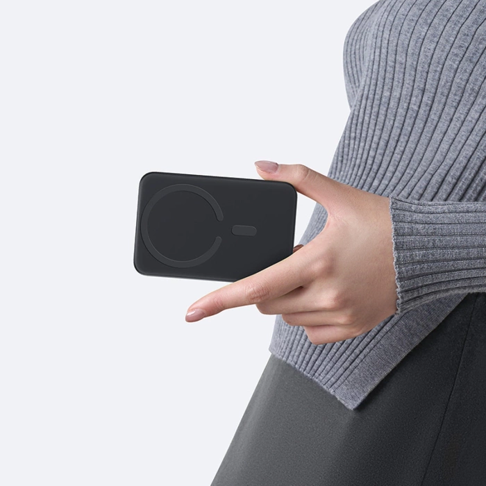 Powerbank Baseus EnerFill FM11 Ultra-Mini 10000mAh 22,5W kompatybilny z MagSafe z kablem Baseus Simple USB-C 20V/3A 30cm - czarny