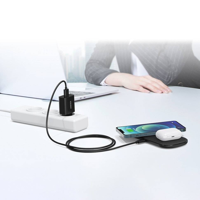 Choetech szybka ładowarka sieciowa Quick Charge 3.0 18W 3A + kabel USB - USB Typ C 1m czarny (Q5003)
