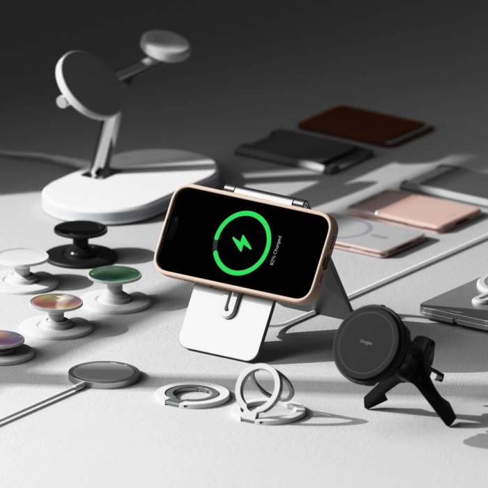 Etui RINGKE SILICONE MAGNETIC MAGSAFE IPHONE 16 PRO PINK SAND