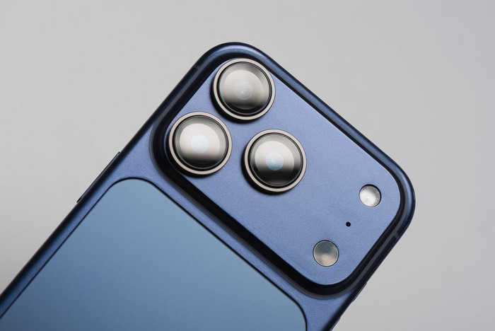 Szkło hartowane na aparat do iPhone 17 Pro/17 Pro Max Forcell Premium szary tytan