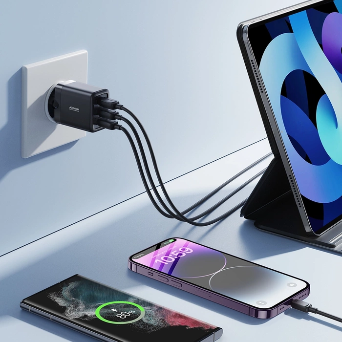 Ładowarka sieciowa Joyroom JR-TCN02 3xUSB-A 12W 3.4A - czarna