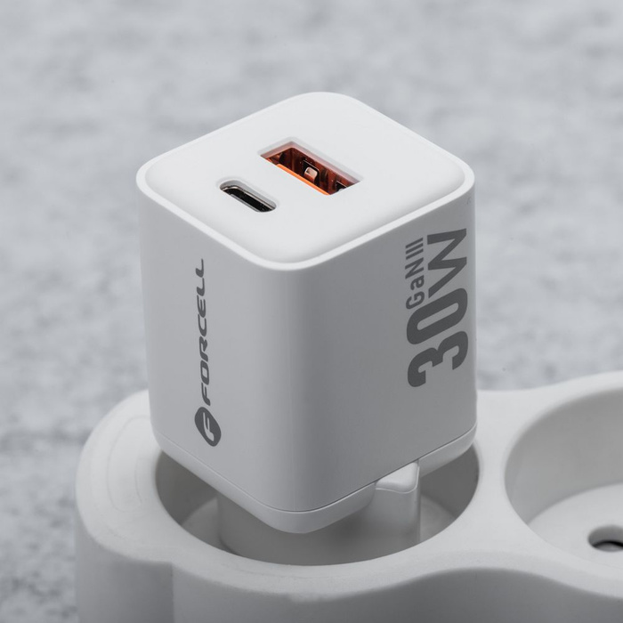 Ładowarka sieciowa do telefonu Forcell F-Energy Mini GaN III USB C + USB A QC4.0 PD 30W VT-35 biała 0INT