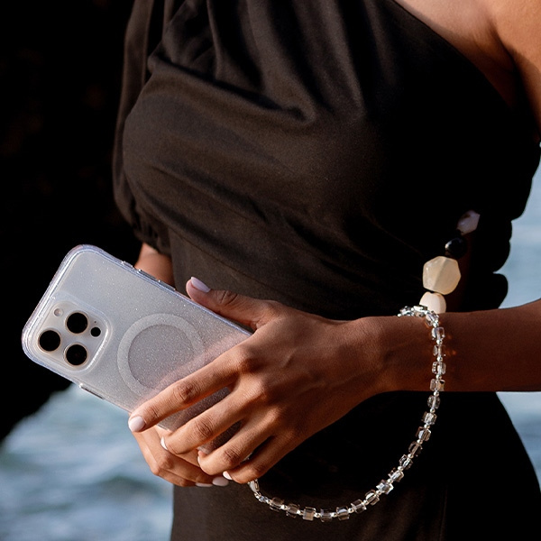 UNIQ Coehl Candy Gem Handstrap           uniwersalny sznurek do telefonu na rękę srebrny/silver sparkling