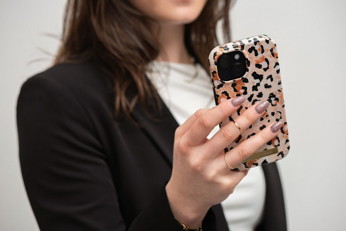 FORCELL F-PROTECT Mirage futerał kompatybilny z MagSafe do IPHONE 15 wild panther