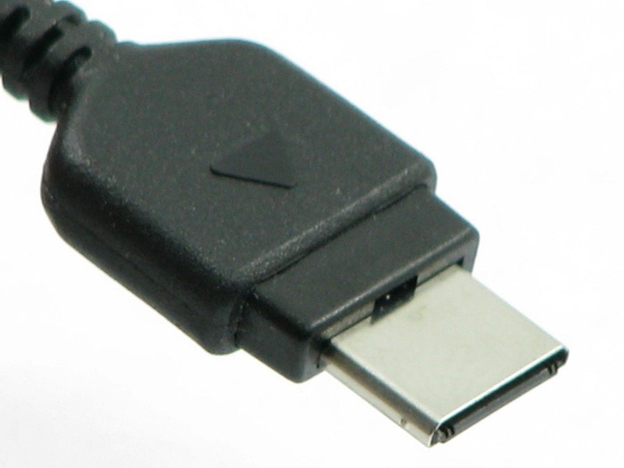 ŁADOWARKA SAMSUNG D900 E250 E900 J600 U700 Oryg