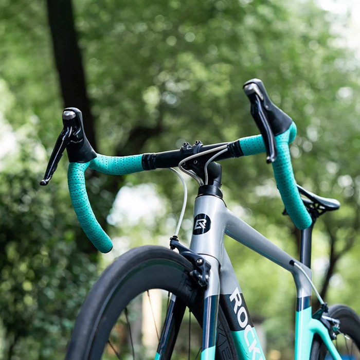 Owijka Rockbros na kierownicę silikonowa perforowana - zielona