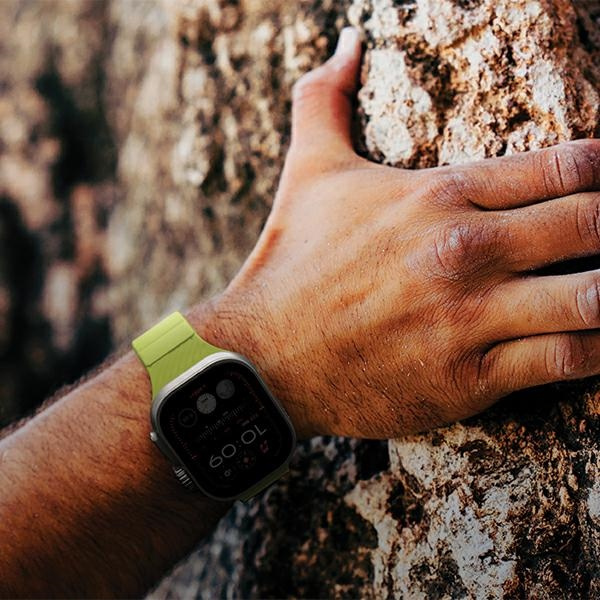 Pasek UNIQ Stride Apple Watch Series1/2/3/4/5/6/7/8/9/SE/SE2/Ultra/Ultra 2 42/44/45/49mm FKM Rubber Strap szary/chalk grey