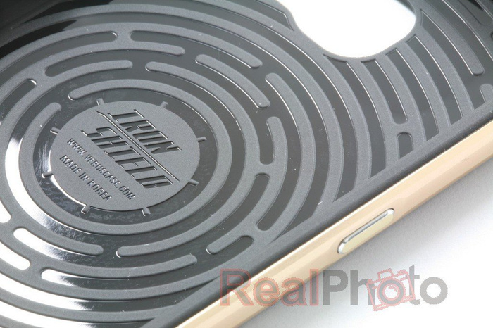 Etui Samsung Galaxy S6 VERUS Iron Shield Gold Jak Spigen SGP Pokrowiec