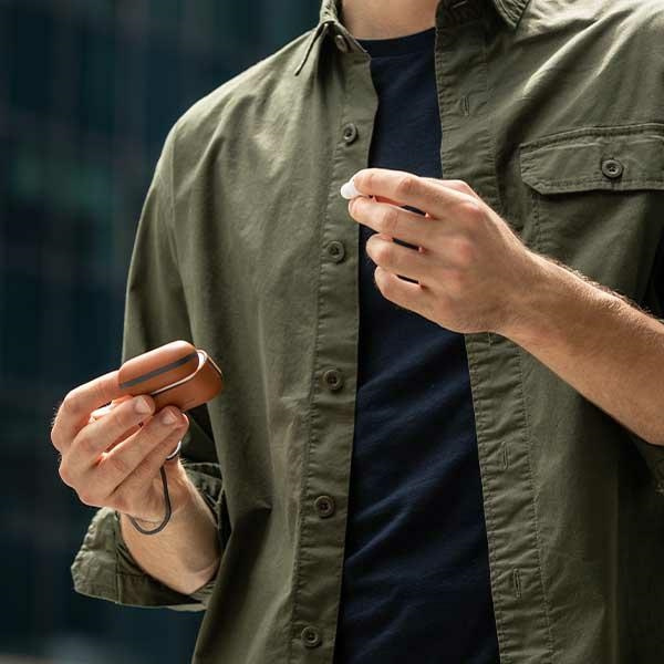 UNIQ etui Terra AirPods Pro 2 gen. Genuine Leather zielony/lichen green