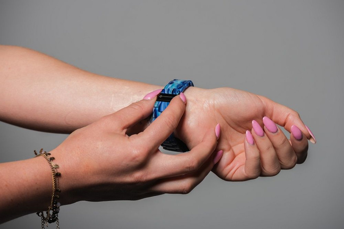 Pasek do Apple Watch Forcell F-Design FA04 zatrzask żywiczny marmurkowy 42 / 44 / 45 / 49 mm niebieski