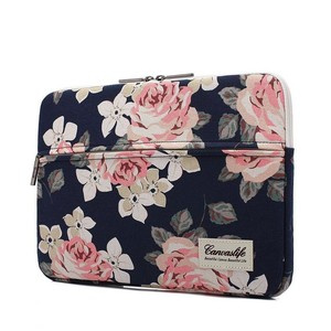 Etui CANVASLIFE Sleeve Macbook Pro 15 Navy Rose Granatowe Case